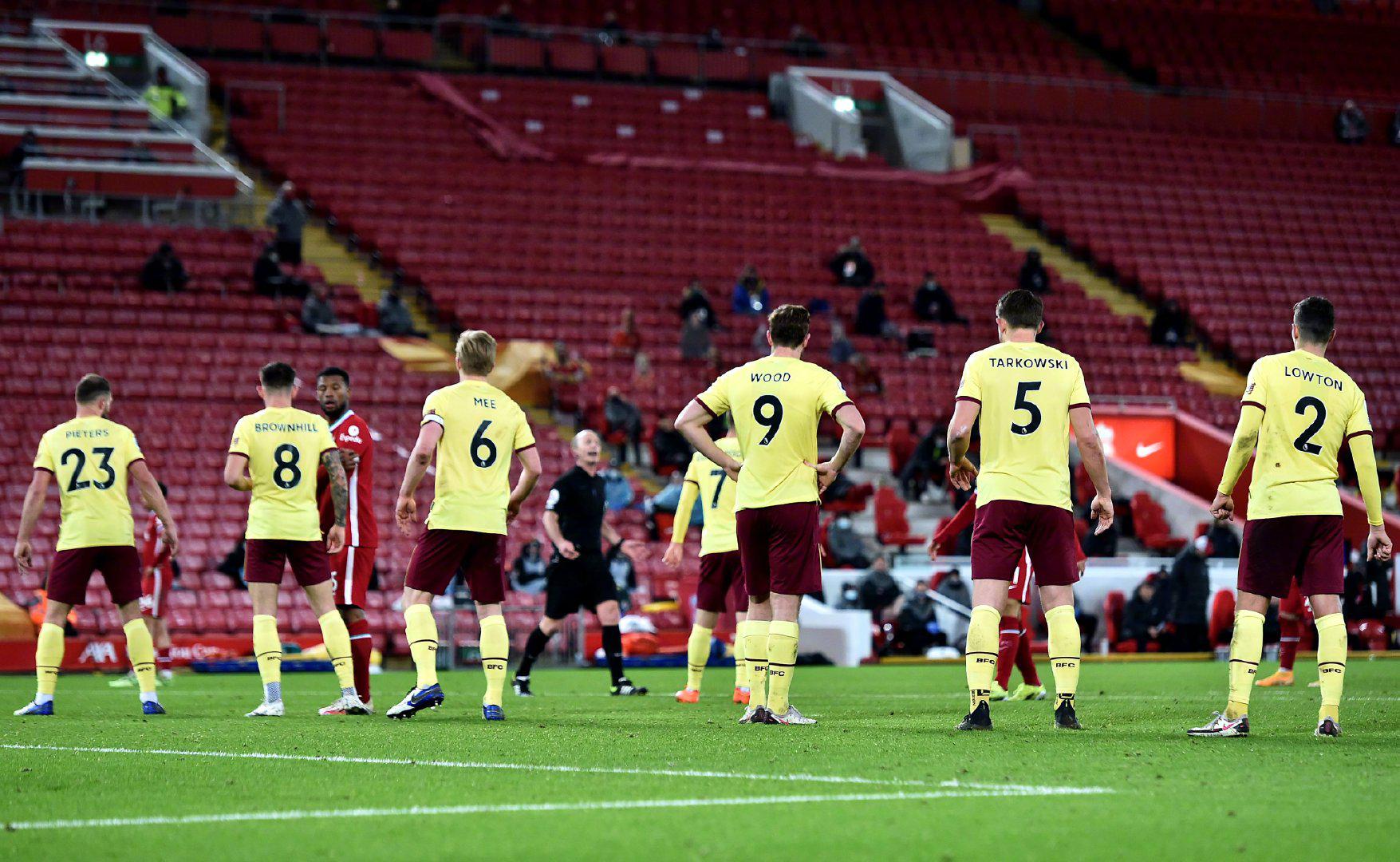 讓曼聯在新 讓曼聯在新